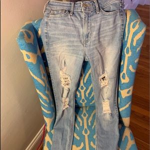 ripped hollister skinny jeans